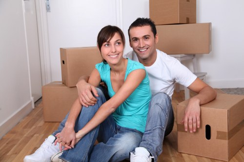 Professional moving van service for flats and offices in Westminster